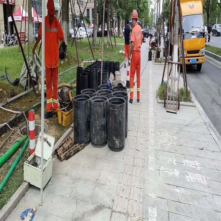 鹤峰管道短管置换修复